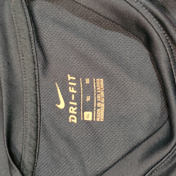 Nike Dri-Fit Tee Youth XL - Picture 2 of 6